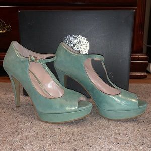 Vince Camuto Heels